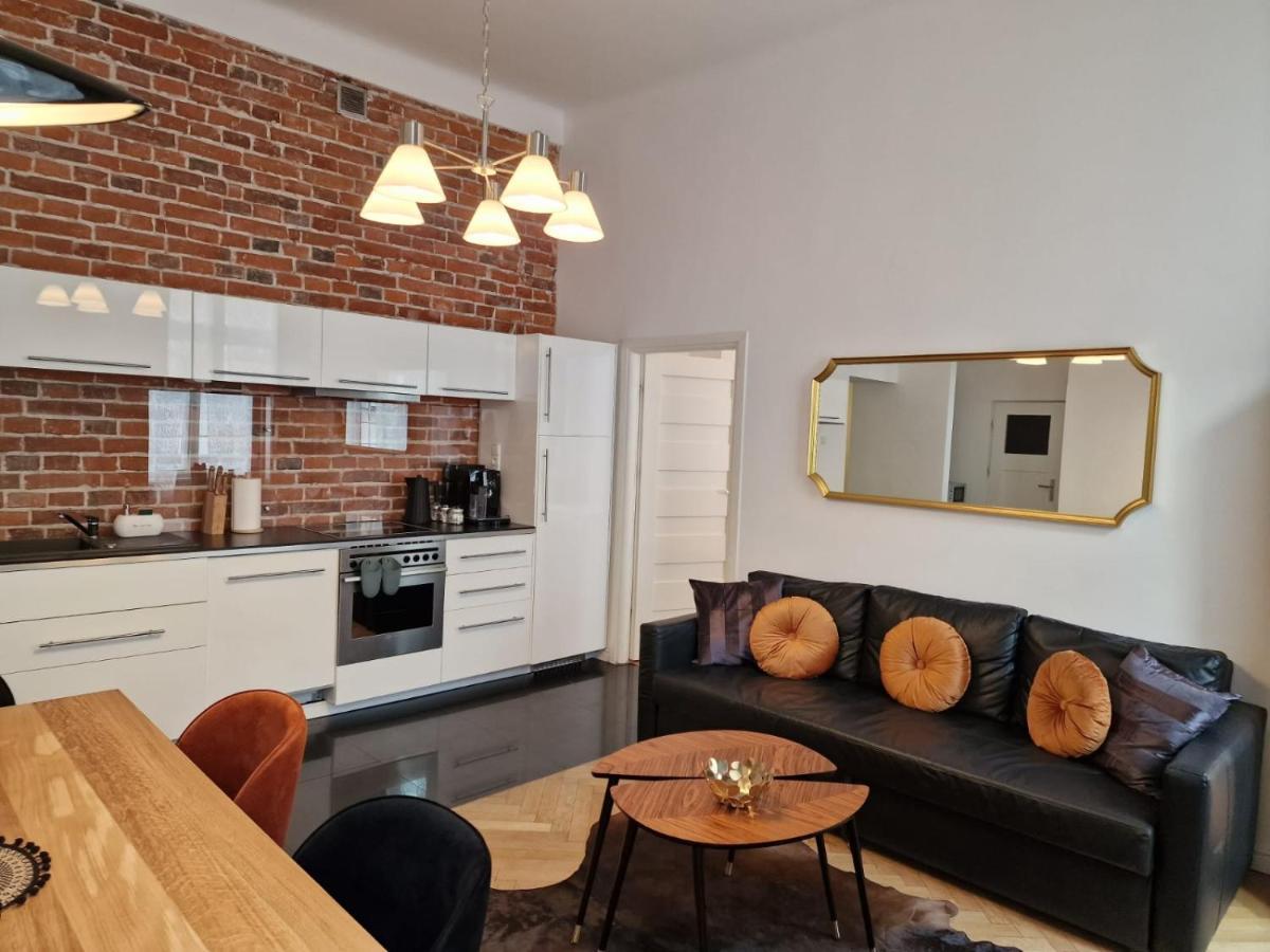 Golden Pearl - Main Square, 100 Sqm, 4 Rooms Kraków Exteriör bild