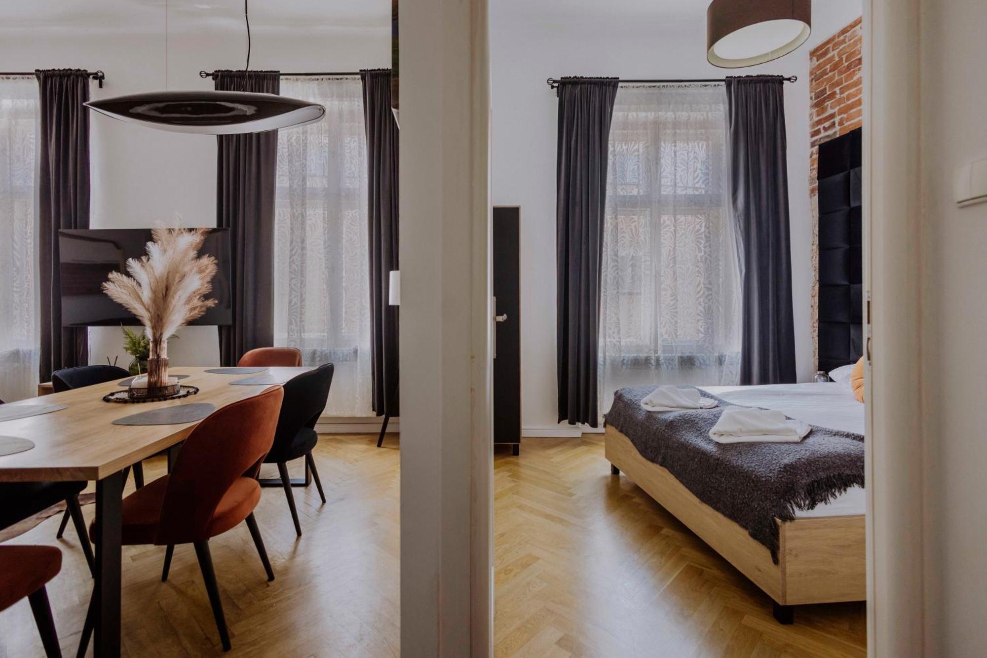 Golden Pearl - Main Square, 100 Sqm, 4 Rooms Kraków Exteriör bild